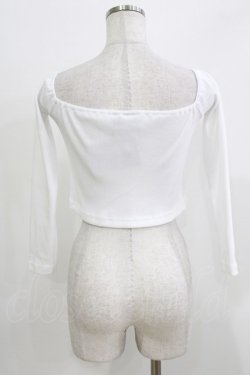 画像2: MORPH8NE / Berry off shoulder ribbed crop top  ホワイト H-26-03-22-076-PU-TO-KB-ZH