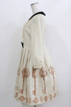 画像2: Emily Temple cute / Key castleワンピース  クリーム H-26-03-22-009-ET-OP-KB-ZH