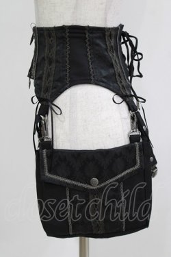 画像2: Ozz oneste / ポケットフラップコルセット風ベルト  ブラック H-26-03-24-044-OO-ZA-KB-ZH