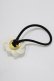 画像2: Q-pot. / Fresh SW Square Crystal Jewel Whip Hair Rubber Band  ホワイト H-26-03-24-078-QP-AC-KB-ZH (2)