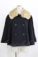 画像1: Jane Marple / ファーカラーのケープコート  ネイビー H-26-03-25-026-JM-CO-KB-ZH (1)