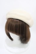 Heart E / ベレー帽  IVORY H-26-03-28-024-LO-AC-NS-ZH