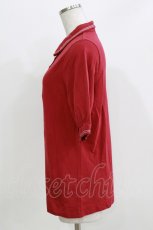 画像2: Fi.n.t / チェーンステッチロゴ刺繍ポロシャツ Free RED H-26-03-29-068-CA-TS-NS-ZH (2)