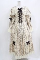 画像1: metamorphose / 【プラスサイズ】クラウンクロス ケープ付ロングドレス プラスサイズ 生成り H-26-04-02-017-ME-OP-NS-ZH (1)