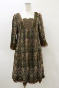 OZZ ANGELO / ヨーク切替総柄ワンピース  カーキ H-26-04-05-074-OO-OP-KB-ZH