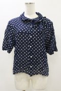 Jane Marple Dans Le Salon / Polka dotsリボンシャツ  ネイビー H-26-04-05-017-JM-BL-KB-ZH