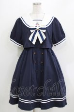 画像1: Amavel / Ribbon Emblem Setup風セーラーワンピース（ミドル丈） Free ネイビー H-26-04-07-004-CA-OP-NS-ZH (1)