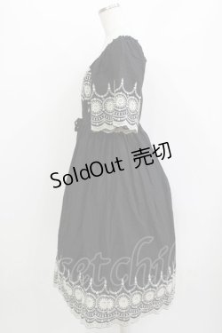 画像2: SERAPHIM / 薔薇のスカラップレースワンピース Free ブラック H-26-04-07-016-LO-OP-NS-ZH