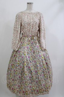 ジェーンマープル　非売品カタログ　1995 Jane Marple（ジェーンマープル）の古着 ロリィタ美品！ (Page 2)