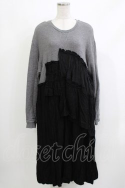 画像1: Candy Stripper / フリルスウェットワンピース  グレー×ブラック H-26-04-10-037-PU-OP-KB-ZH