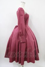 画像3: Innocent World / エヴァワンピース M ローズレッド×生成/Rose Red×Beige H-26-04-10-1024-IW-OP-NS-ZH (3)