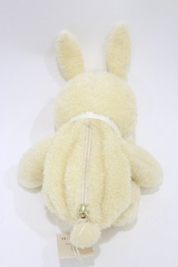 画像2: Maison de FLEUR / キャロットうさぎさんくたくたポーチ  Light Yellow H-26-04-11-005-LO-ZA-NS-ZH