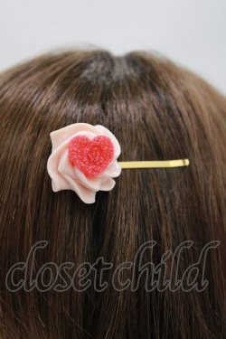 画像2: Q-pot. / ラブハートホイップクリームヘアピン  ピンク H-26-04-11-1028-QP-AC-KB-ZH