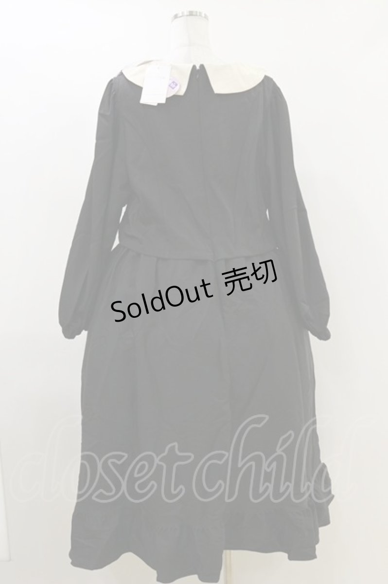 画像2: m petit by misako / サンリオキャラクターズコラボ クロミワッペン付きワンピース LL ブラック H-26-04-11-034-LO-OP-NS-ZH (2)