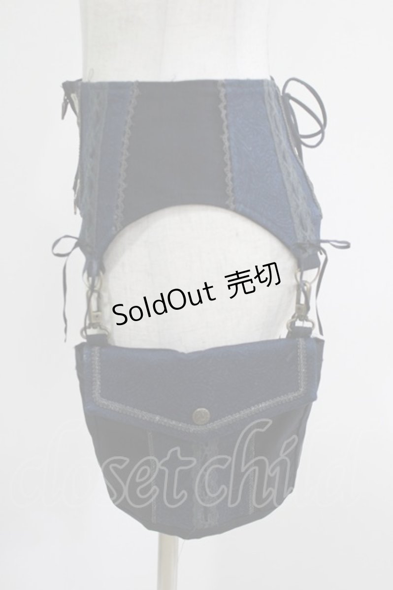 画像2: Ozz Croce / 薔薇刺繍フラップ付きコルセット  紺 H-26-04-12-050-OO-ZA-KB-ZH (2)