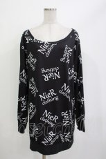 画像1: NieR Clothing / プリントトップス  黒/ロゴ H-26-04-15-1007-PU-BL-KB-ZH (1)