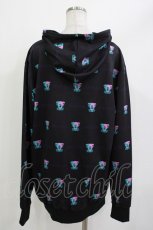画像2: NieR Clothing / 総柄フードカーディガン  黒×ONEくん H-26-04-15-1016-PU-TO-KB-ZH (2)