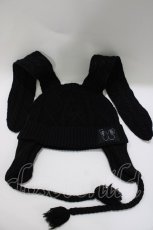 画像3: Candy Stripper / CABLE BUNNY EAR ビーニー  ブラック H-26-04-16-1040-PU-AC-KB-ZH (3)