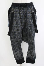 画像1: PUTUMAYO / 紋章刺繍サルエル  黒チェック H-26-04-17-029-PT-PA-AK-ZH (1)