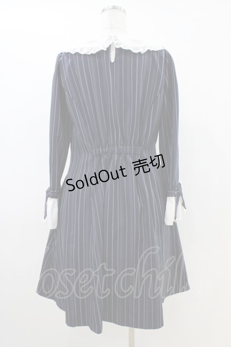 画像2: axes femme POETIQUE / 袖リボンフリルストライプワンピース M ネイビー H-26-04-19-1038-AX-OP-NS-ZH (2)