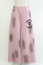 画像1: REFLEM / クロス刺繍スウェットワイドパンツ FREE ピンク H-26-04-21-1037-PU-PA-AK-ZH (1)