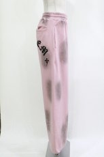 画像2: REFLEM / クロス刺繍スウェットワイドパンツ FREE ピンク H-26-04-21-1037-PU-PA-AK-ZH (2)