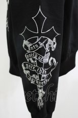画像5: REFLEM / クロス刺繍ジップアップパーカー FREE 黒 H-26-04-21-1040-PU-TO-AK-ZH (5)
