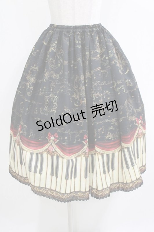 画像1: Enchantlic Enchantilly / アンティークエレガンスピアノ柄スカート Free ブラック/レッド H-26-04-21-007-LO-SK-NS-ZH (1)