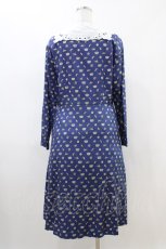 画像2: Jane Marple / Tumbling Diceのグースカラードレス - 紺 H-26-04-25-031-JM-OP-KB-ZH (2)
