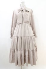画像1: DearMyLoveRose / ボウタイティアードロングワンピース M ベージュ H-26-04-30-025-EL-OP-NS-ZH (1)
