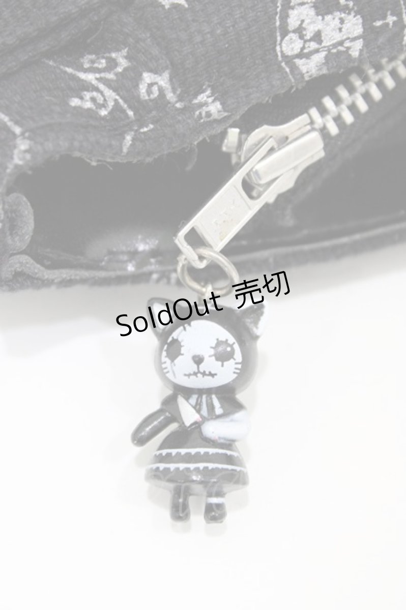 画像4: HANGRY&ANGRY / 刺繍ワッペンショルダーバッグ  黒 H-26-05-04-028-HN-BG-AK-ZH (4)