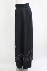 画像2: ATELIER BOZ / チャーム付きロングスカート  黒 H-26-05-06-037-EL-SK-AK-ZH (2)