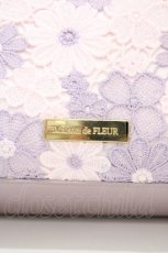 画像3: Maison de FLEUR / フラワーレーススクエアトートバッグ マチ:11 高さ:25.5 幅:33 持ち手:50 ラベンダー H-26-05-07-1035-LO-BG-NS-ZH (3)