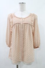 画像1: Emily Temple cute / ラメドットジョーゼットノーカラーブラウス  ピンクベージュ H-26-05-11-1054-ET-BL-KB-ZH (1)