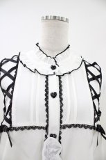 画像3: DearMyLove / レースアップフリル襟ブラウス 5L オフ/ブラック H-26-05-13-1055-0-BL-NS-ZH (3)