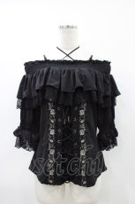 画像1: Ozz oneste / 薔薇刺繍オフショルトップス  黒 H-26-05-17-1061-OO-TO-AK-ZH (1)
