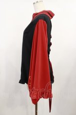 画像2: metamorphose / 【プラスサイズ】刺しゅう入り着物合わせ風ブラウス プラスサイズ ブラック/レッド H-26-05-18-045-ME-BL-NS-ZH (2)