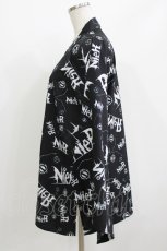 画像2: NieR Clothing / プリント着物袖羽織 F 黒 H-26-05-19-028-PU-TO-KB-ZH (2)