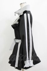 画像2: DearMyLove / 十字架刺繍フリルシスタージャージワンピース 3L/チュニック丈 ブラック/グレー H-26-05-20-036-GO-OP-NS-ZH (2)