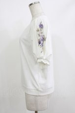 画像2: axes femme / 袖刺繍プルオーバー M 白 H-26-05-20-053-AX-TO-NS-ZH (2)