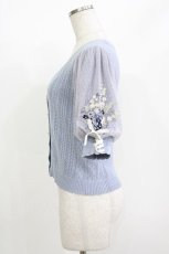 画像2: axes femme / すずらん刺繍半袖ニットカーディガン M ブルー H-26-05-20-069-AX-TO-NS-ZH (2)