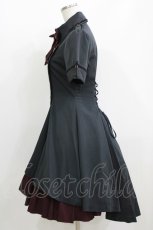 画像2: ATELIER BOZ / メイファススカート付ジャケットワンピース  ブラック×ボルドー H-26-05-23-003-EL-OP-KB-ZH (2)
