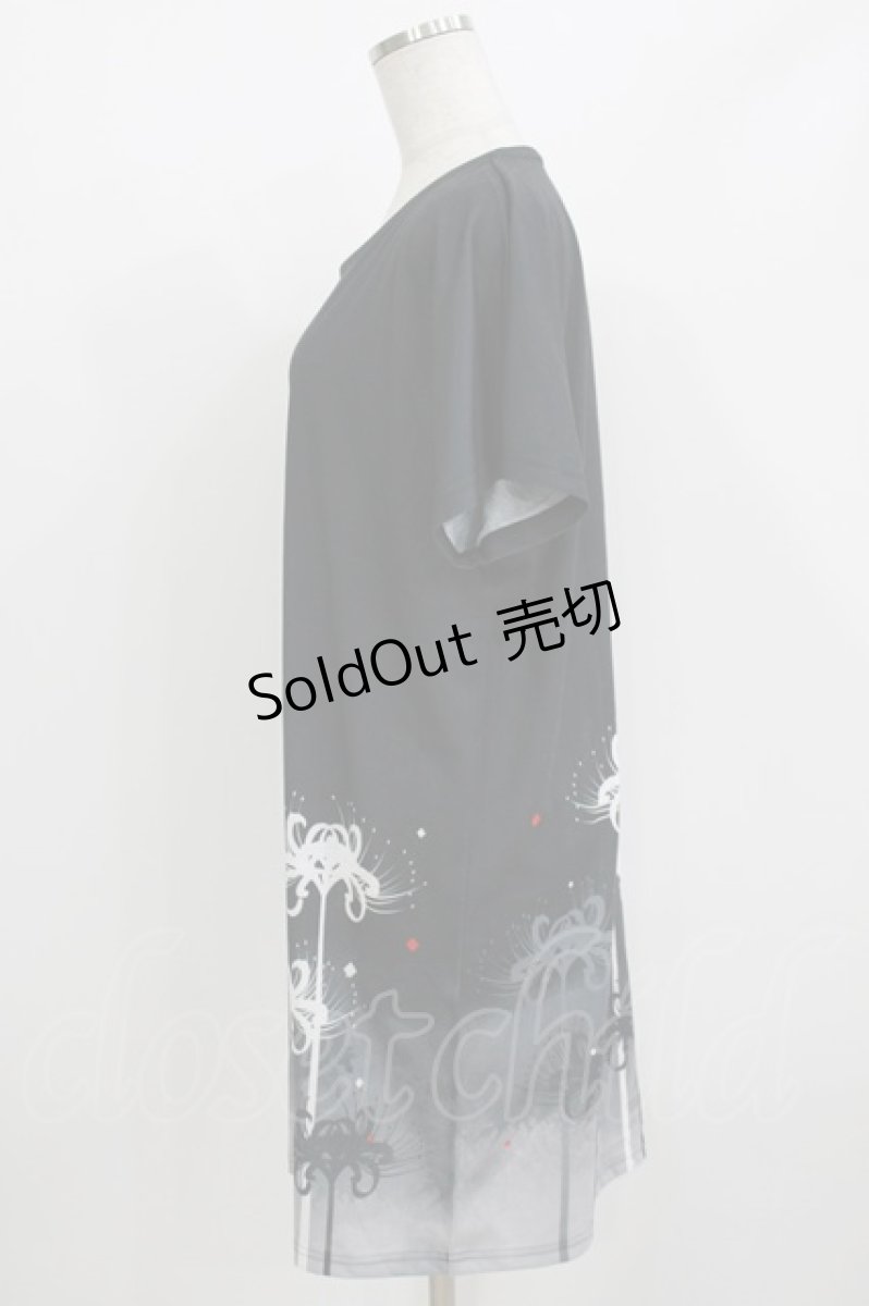 画像2: curiosite / 彼岸花Tシャツワンピース  ブラック H-26-05-23-038-LO-OP-KB-ZH (2)
