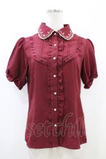 画像1: axes femme / トランプ刺繍フリルブラウス M ワイン H-26-05-23-1060-AX-BL-NS-ZH (1)