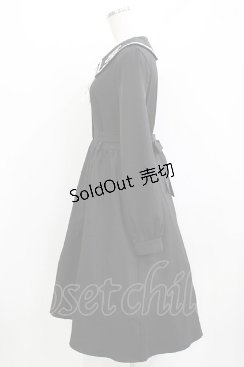 画像2: NieR Clothing / ロゴ刺繍ワンピース  黒 H-26-05-23-004-PU-OP-AK-ZH (2)