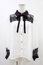 画像1: axes femme POETIQUE / ディズニー ヴィランズ/ブラウス M 白/ブラック H-26-05-25-1046-AX-BL-NS-ZH (1)