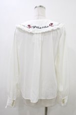 画像2: Amavel / 美女と野獣刺繍ブラウス Free 白 H-26-05-25-1048-CA-BL-NS-ZH (2)