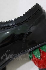 画像5: DearMyLove / いちごヒールパンプス 23.5cm ブラックエナメル H-26-05-26-080-GO-SH-NS-ZH (5)