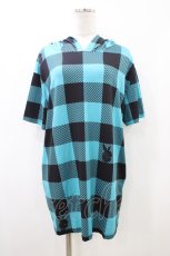 画像1: NieR Clothing / 総柄半袖プルパーカー F 緑×黒 H-26-05-27-030-PU-TO-AK-ZH (1)
