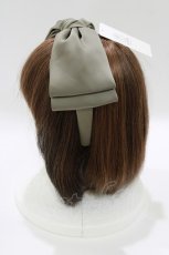 画像2: axes femme / サテンリボンカチューシャ  グリーン H-26-05-27-1069-AX-AC-NS-ZH (2)